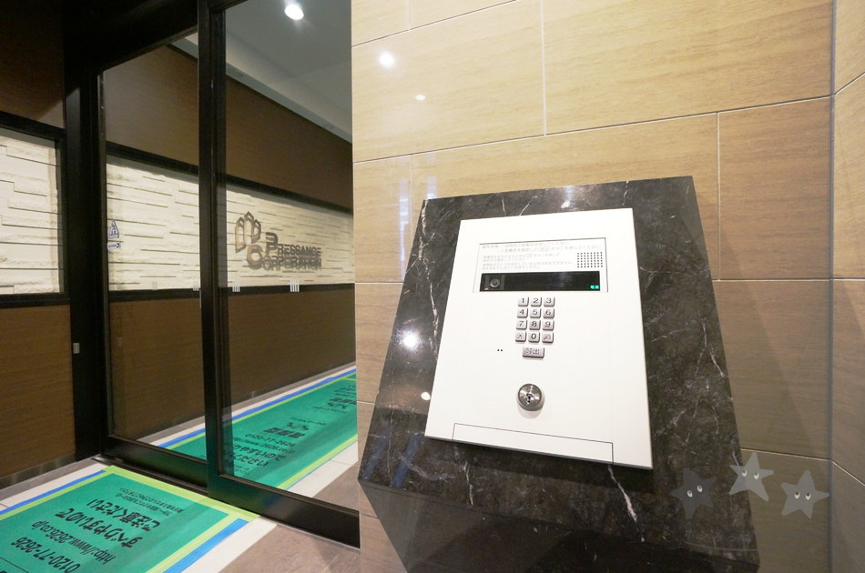 プレサンス広小路通パルスのロビー|建物の内部です