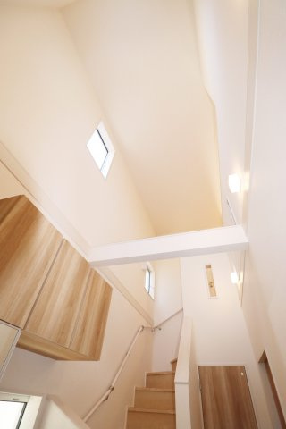 郡山市静西１丁目　　　２号棟　　　大成小学校、郡山第７中学区の内装