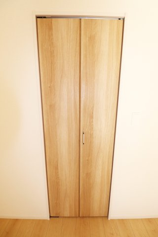 郡山市静西１丁目　　　２号棟　　　大成小学校、郡山第７中学区の収納