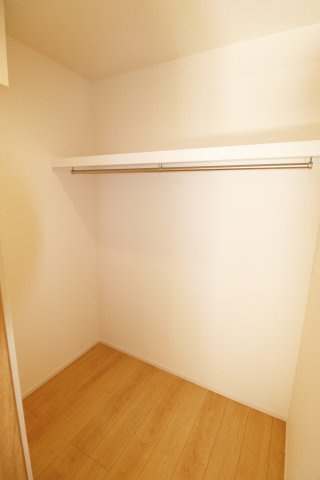 郡山市静西１丁目　　　２号棟　　　大成小学校、郡山第７中学区の収納