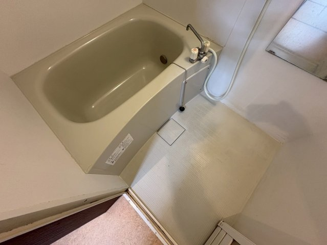 EPガーデン鬼越の浴室