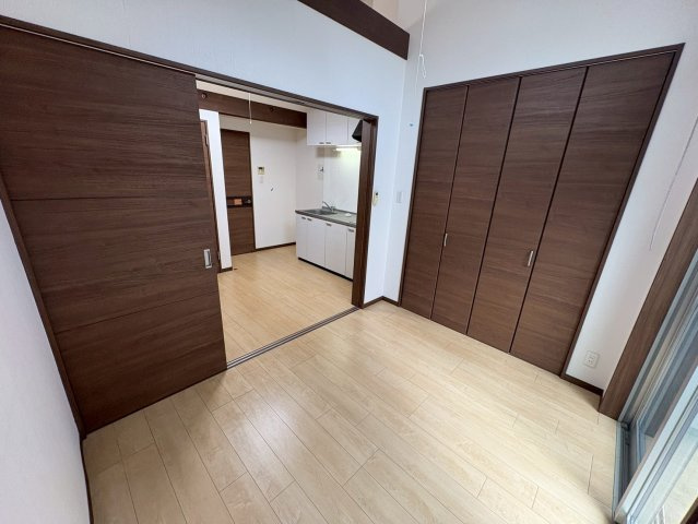 EPガーデン鬼越の居間・リビング