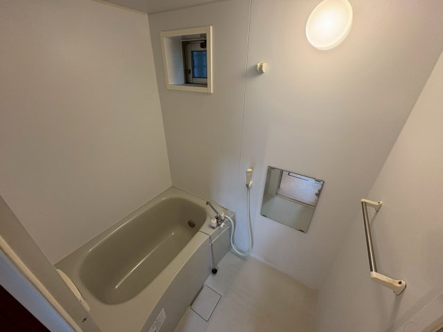 EPガーデン鬼越の浴室