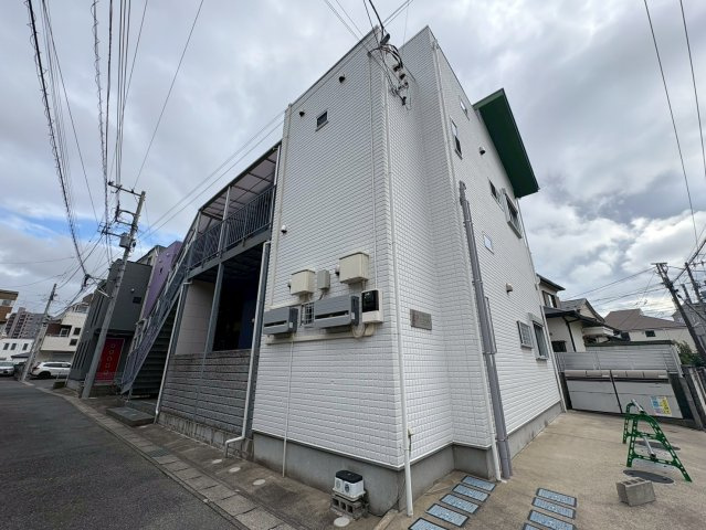 EPガーデン鬼越の外観