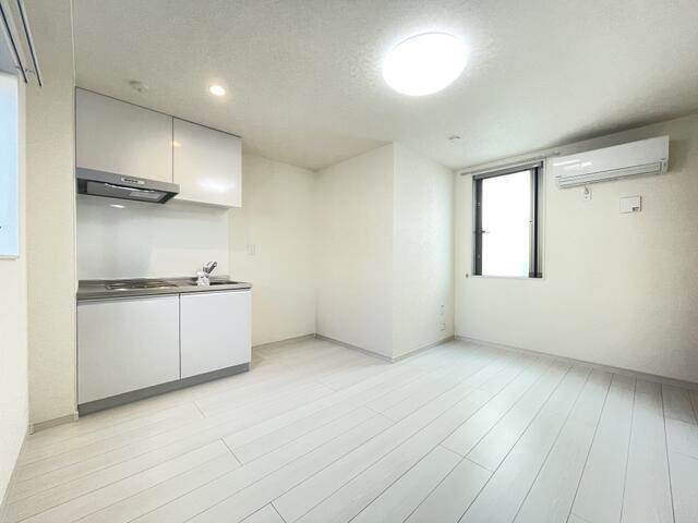 中野区鷺宮５丁目のアパートの居間・リビング