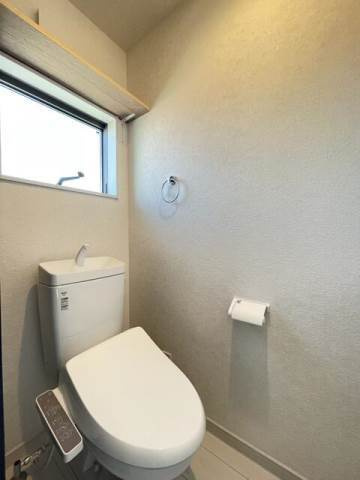 中野区鷺宮５丁目のアパートのトイレ