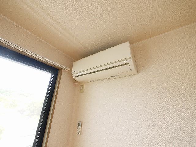 エントピア梅美　A棟の設備|エアコンです