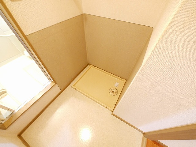 エントピア梅美　A棟の設備|室内洗濯機置き場です