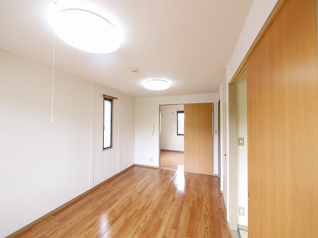 エントピア梅美　A棟の洋室|スタンダードな洋室です