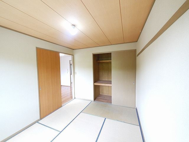 エントピア梅美　A棟の和室|趣のある和室です