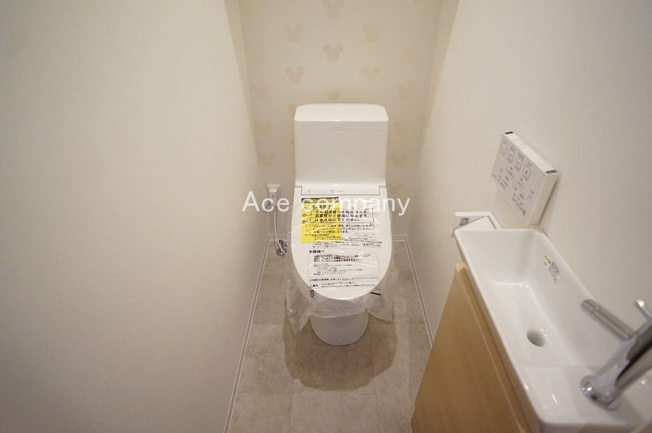 【トイレ】 | 八尾市東弓削1丁目 | 2階のシャワートイレ☆手洗いカウンター付きです☆