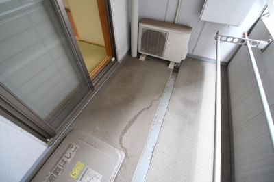 【バルコニー】 | 日暮里アインスタワー | 陽当たり良好なバルコニーです