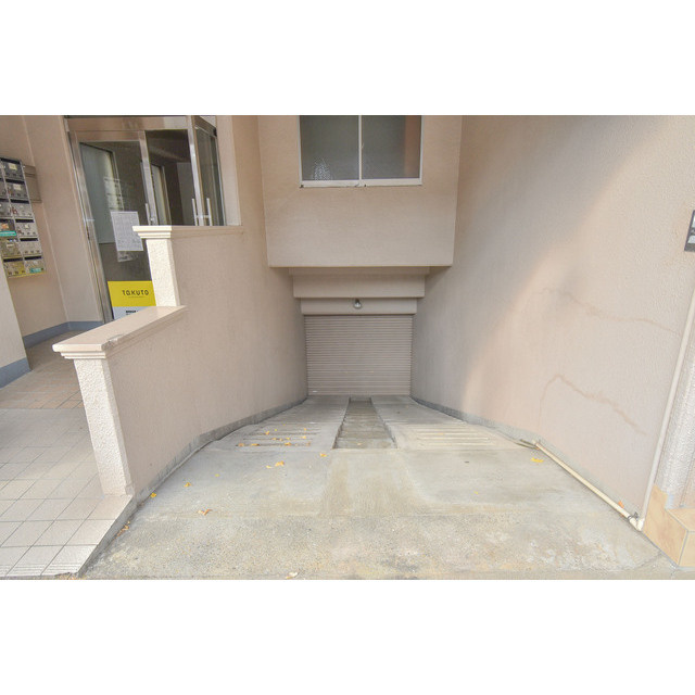 サングリーンハイツの駐車場|駐車場があります