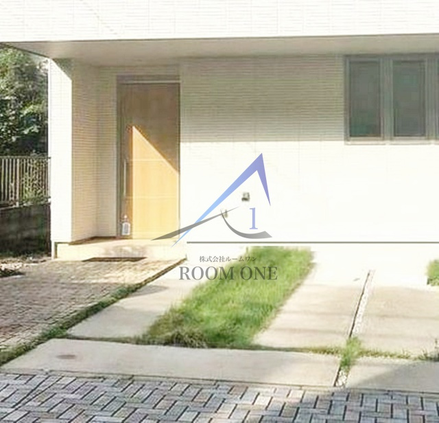 アクアＦのエントランス|エントランスです。