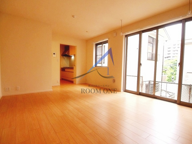 アクアＦの居間・リビング|洋室のお部屋です。