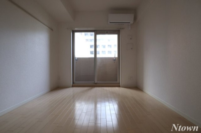 【内装】 | プレサンス桜通り葵 | 内装は落ち着いています