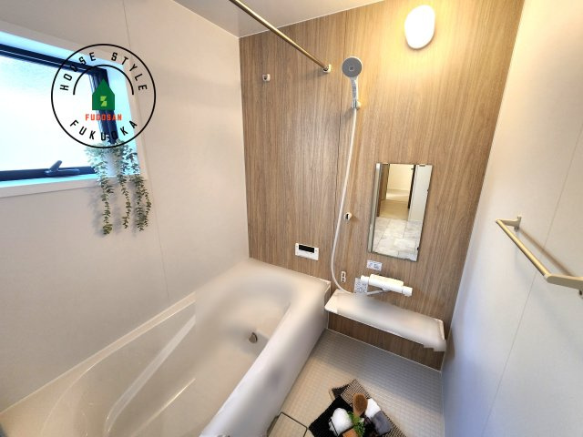 福岡市東区高美台2丁目第1-1棟（1号棟）の浴室|1日の疲れを癒してくれる広々バスルーム。雨の日のお洗濯にも大活躍な浴室乾燥機付です！