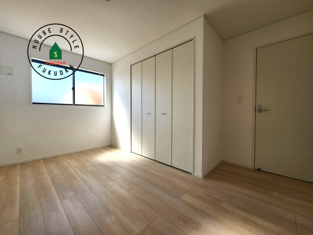 糟屋郡須恵町上須惠第4-2棟（2号棟）の内観：施工例|元気いっぱいのお子様が活躍するお部屋です。