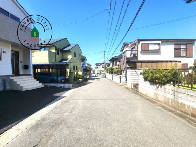 糟屋郡須恵町上須惠第4-2棟（2号棟）の前面道路含む現地写真|前面道路です。
