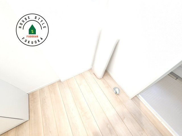 福岡市西区野方5丁目第15-2棟（1号棟）の内観：施工例|ランドリースペースは広さもたっぷり。