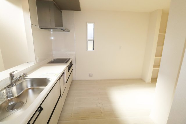 郡山市静西１丁目　　　3号棟　　　大成小学校、郡山第７中学区のキッチン