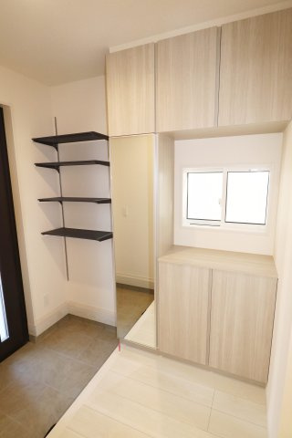 郡山市静西１丁目　　　3号棟　　　大成小学校、郡山第７中学区の玄関