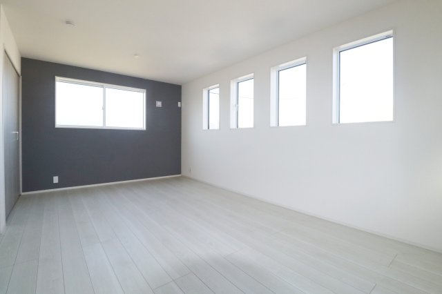 郡山市静西１丁目　　　3号棟　　　大成小学校、郡山第７中学区の洋室