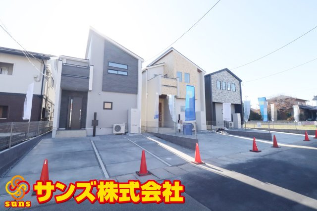 郡山市静西１丁目　　　3号棟　　　大成小学校、郡山第７中学区の外観|北側から見た駐車場を含む外観♪