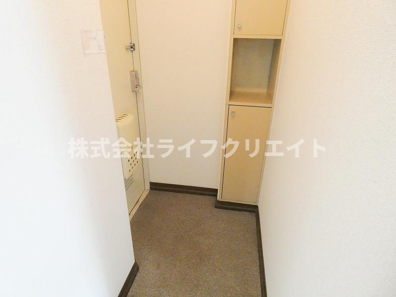 ハイムSI-Aの玄関