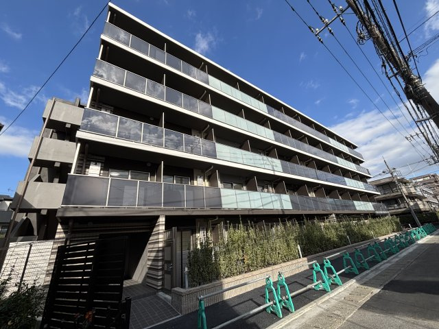 GENOVIA二子新地の外観