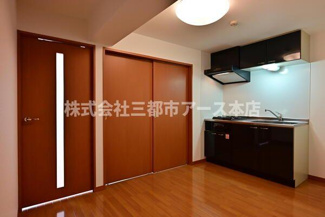 【居間・リビング】 | ルーブル上池台弐番館 | ルーブル上池台弐番館