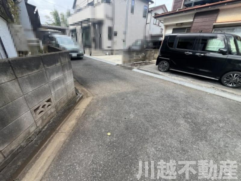 穏やかなライフスタイルが叶う土地の前面道路含む現地写真|前面道路含む現地写真です