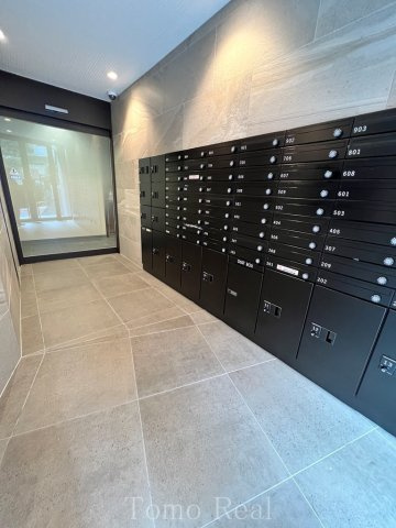 ミリアレジデンス赤坂のエントランス