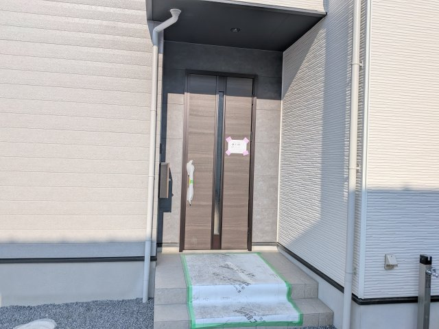 日立市東町　3期　新築戸建　1号棟の玄関