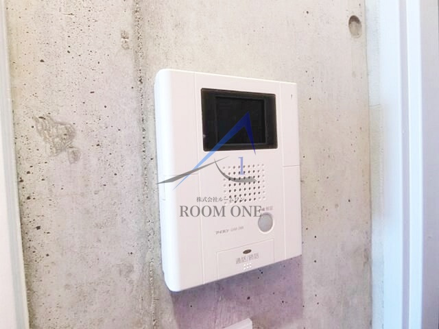 荻窪カフェレジデンスのセキュリティ|モニター付きインターホンです。