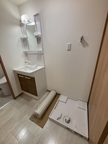 シャンポール妙蓮寺の洗面所