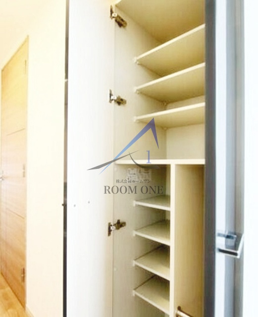 エルグランジュテ川崎の玄関|玄関です。