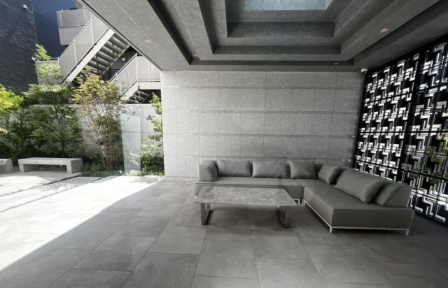 ザ・パークハビオ上北沢のロビー