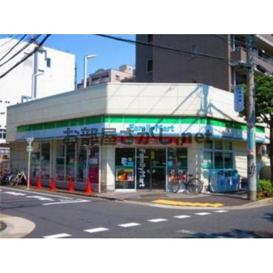 アセンズシティ２の周辺|コンビニ「ファミリーマートまで130ｍ」ファミリーマート