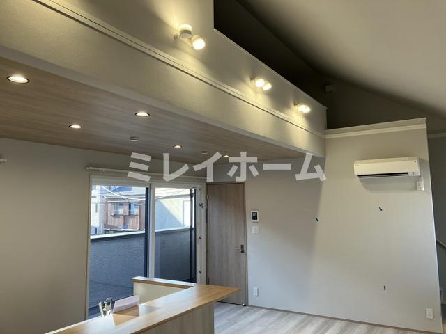 メゾン・シャルム