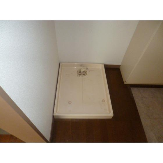 シェンブルグの設備|洗濯機置場