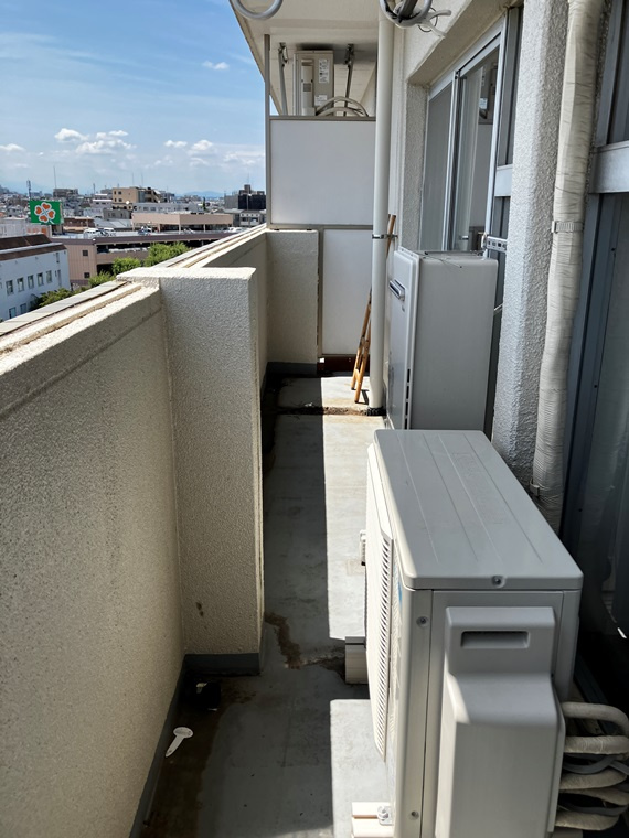 経堂セントラルマンションのバルコニー|バルコニー付きです