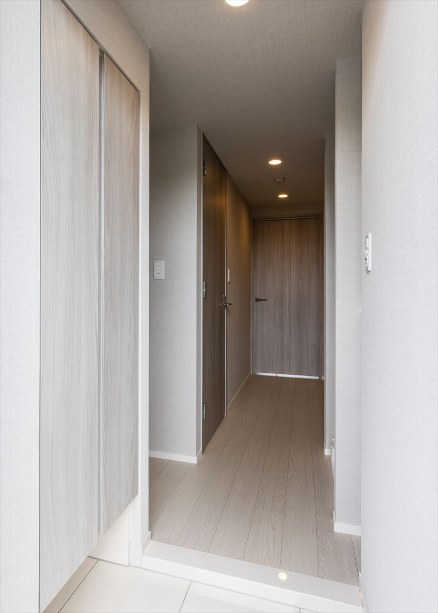 DIPS明大前の玄関|ゆったりとした玄関です