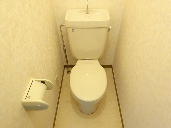 スプリングハイムのトイレ|落ち着いたトイレです