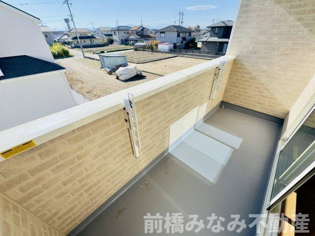 佐波郡玉村町斎田　A号棟(全６棟)　ハートフルタウン　新築建売分譲の玄関|毎日通る玄関はこちらです