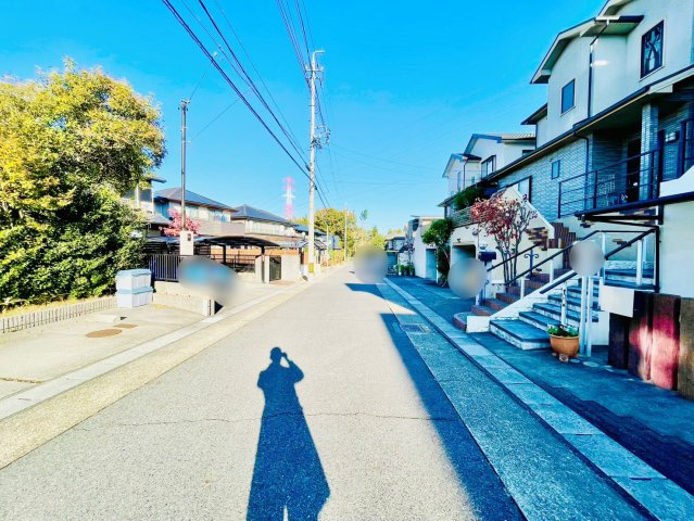 名東区梅森坂西一丁目戸建の前面道路含む現地写真|前面道路②