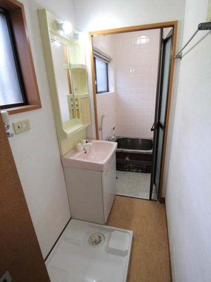 【洗面所】 | 山科区音羽前出町　中古戸建