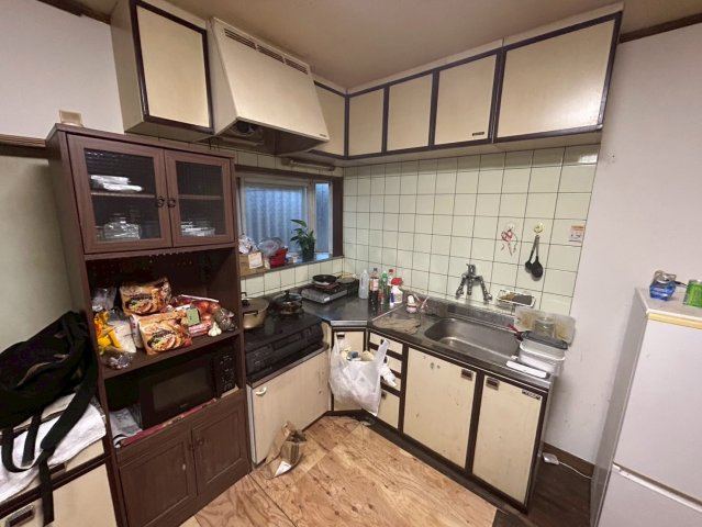 成田市吉岡　中古戸建のキッチン