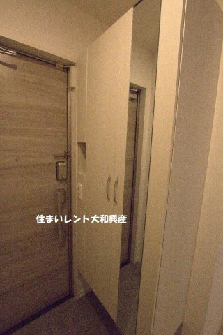 リュミエールミナミの玄関