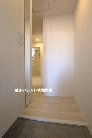 リュミエールミナミの玄関